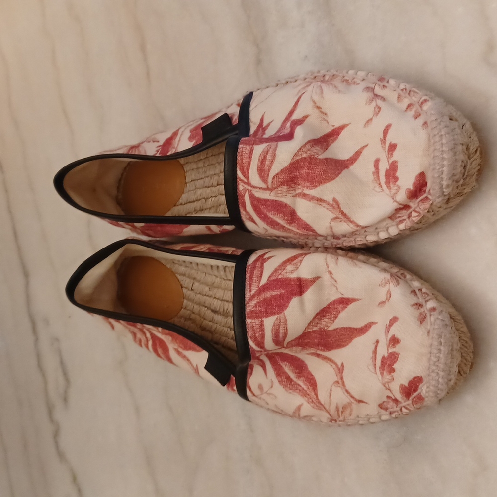 Gucci shoes